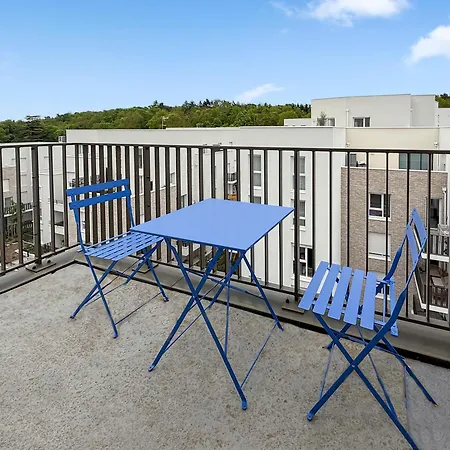 Lejlighed Lumineux Avec Balcon Prive *